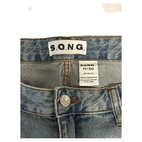 Blue Flare Wide Leg Jeans with Vintage Look - Picture 2 of 5